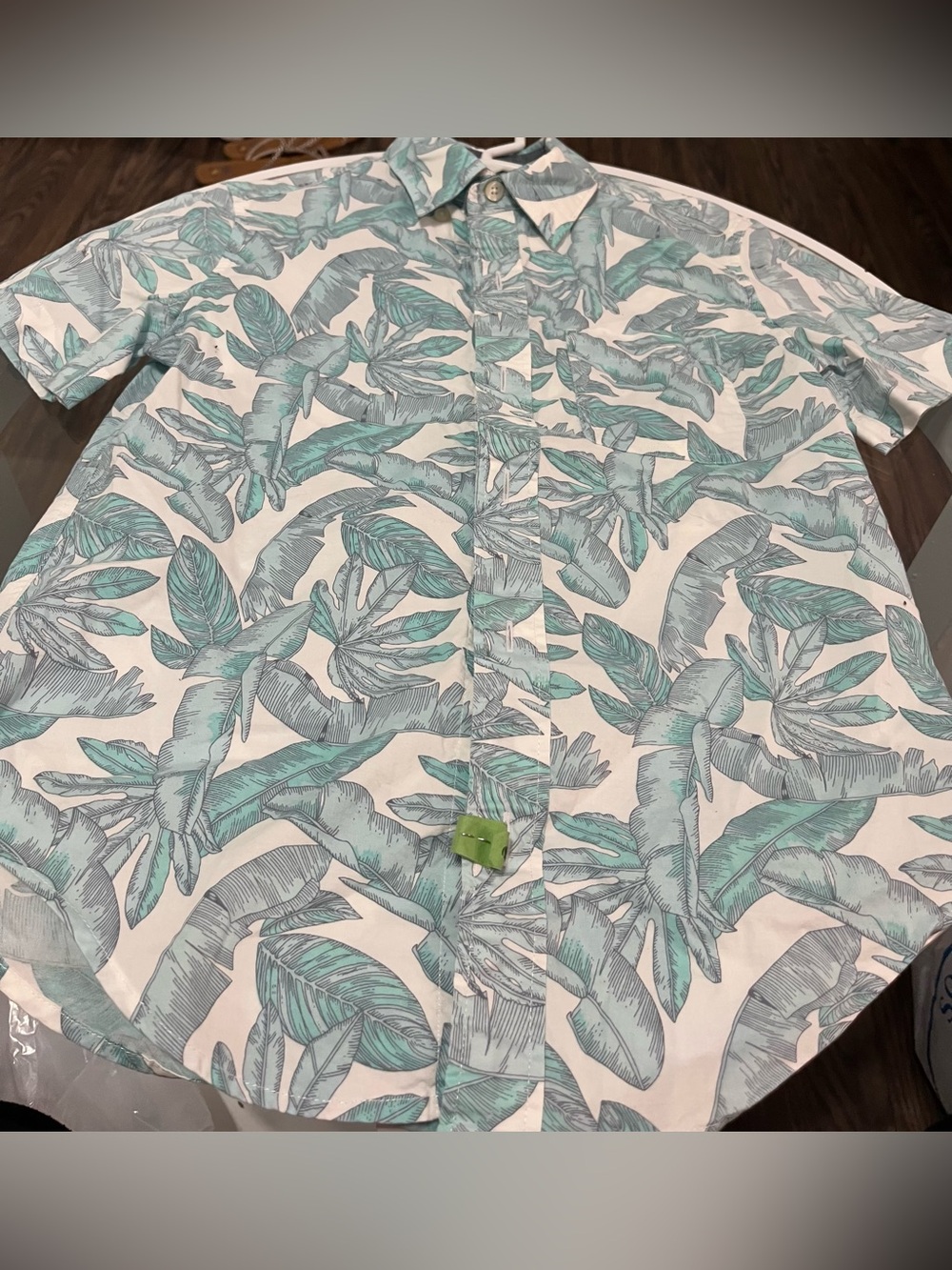Crewcuts Men's Tropical Leaf Short-Sleeve Button-Down in Mint and White